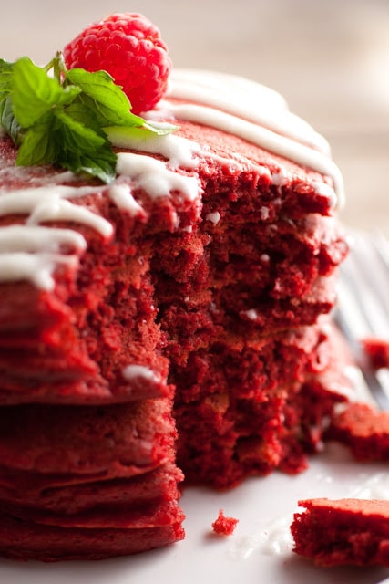 red+velvet+pancakes