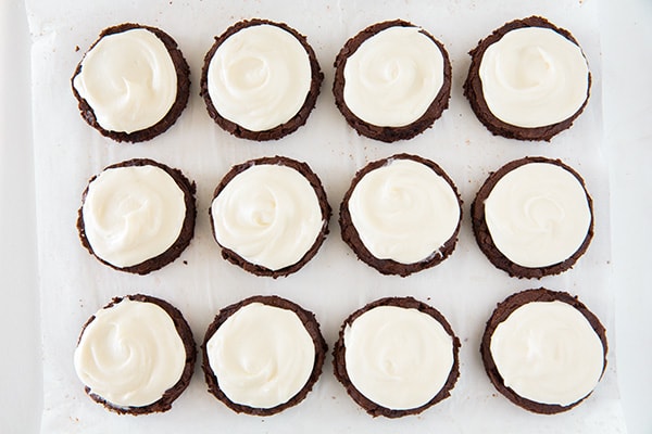 Mini Brownie Fruit Pizzas with Cream Cheese Frosting | Cooking Classy