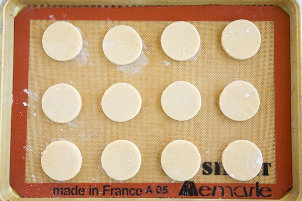 Mini Fruit Pizzas with Lemon Cream Cheese Frosting | Cooking Classy