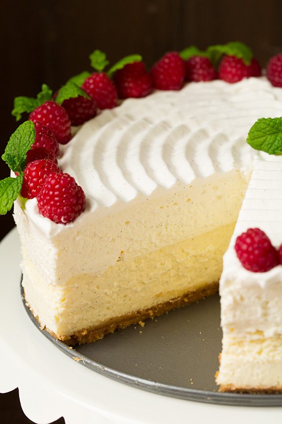 Side image of cheesecake factory copycat cheesecake.