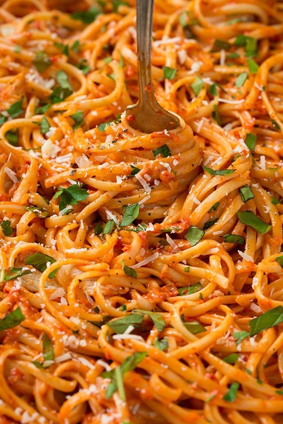 Close up image of creamy Roasted Red Pepper Pasta with Grilled Chicken \