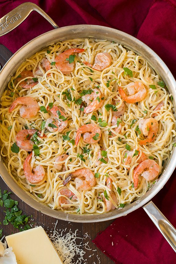 Shrimp pasta in a skilet.