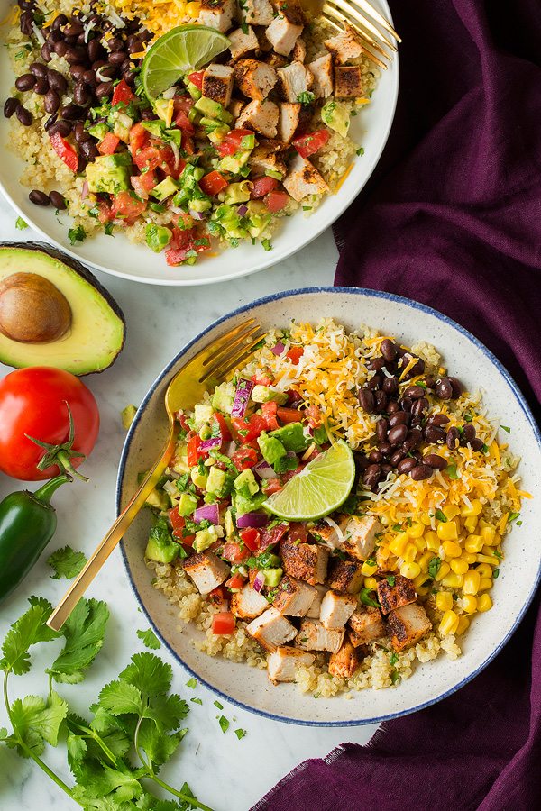 chicken Burrito bowls with quinoa and veggies.