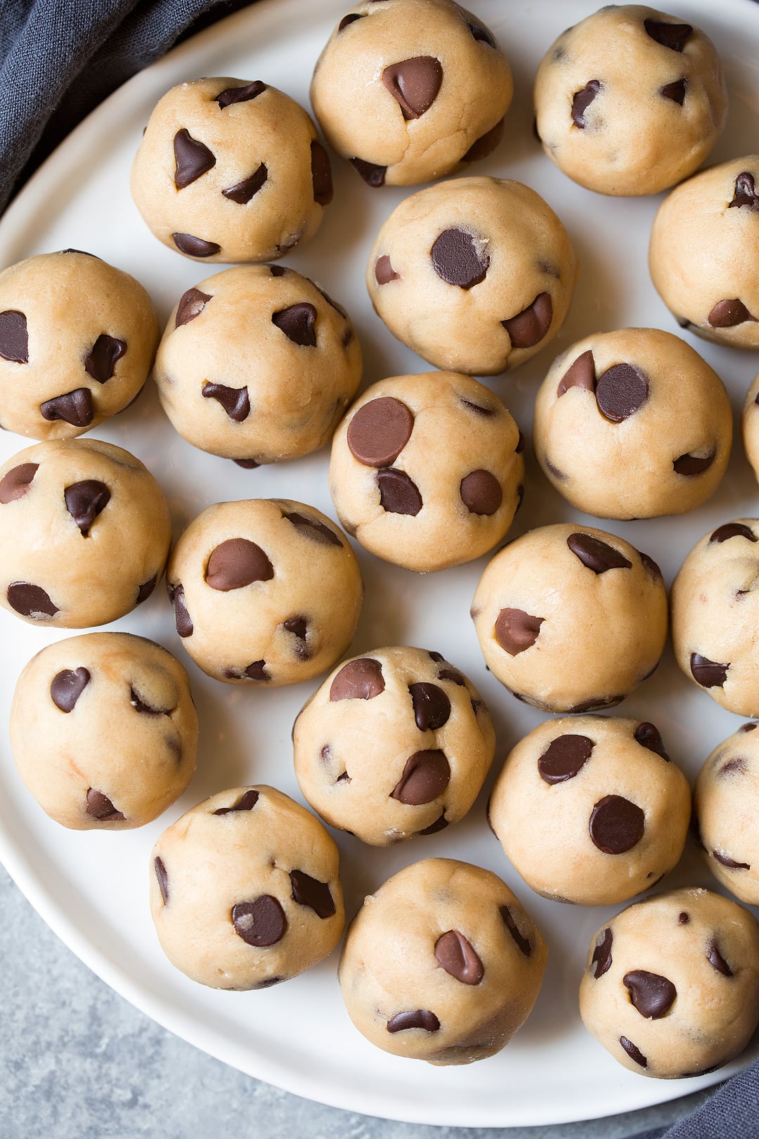 Chocolate Chip Cookie Dough Bites