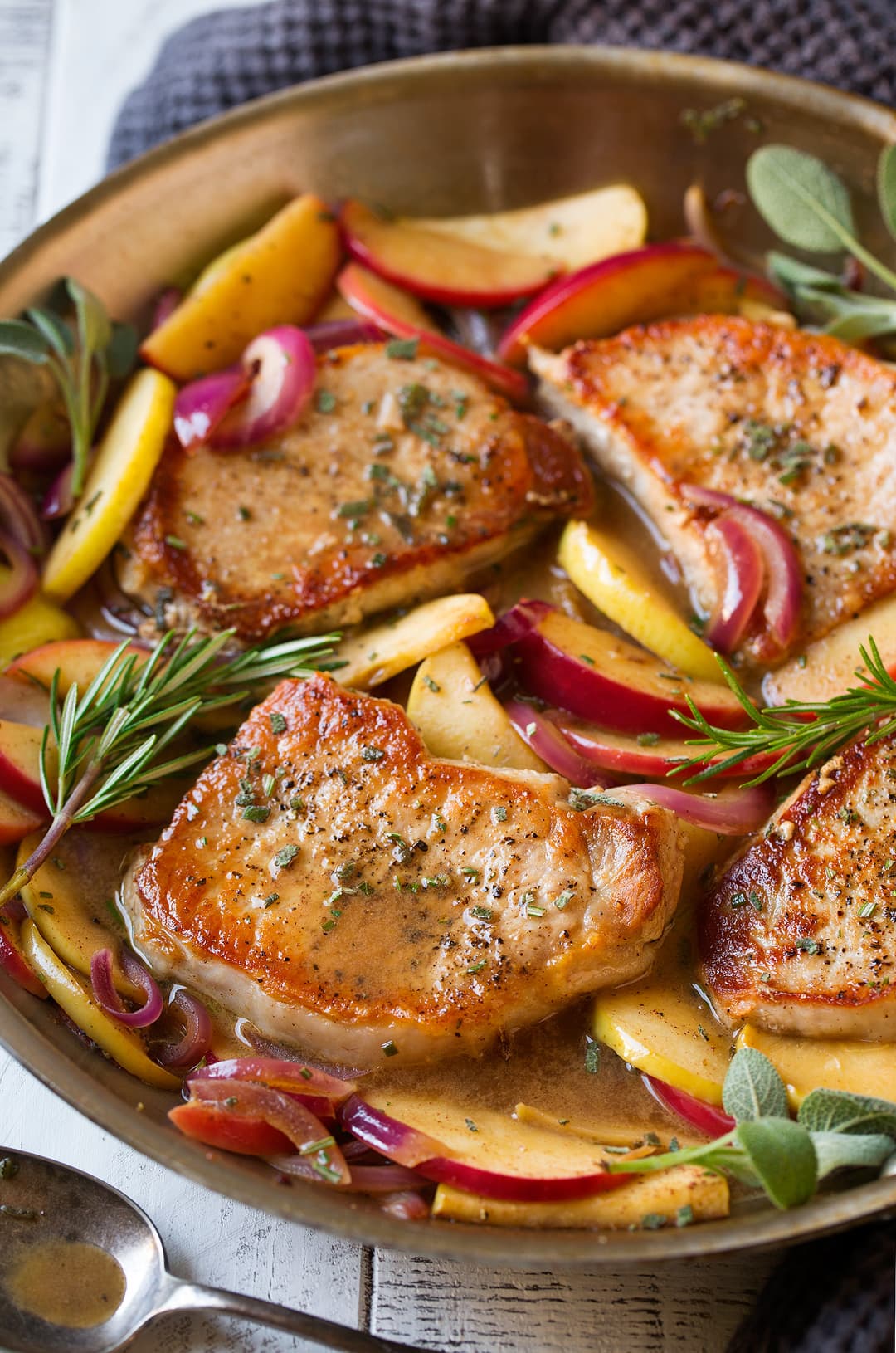Pork Chops with Apples and Onions