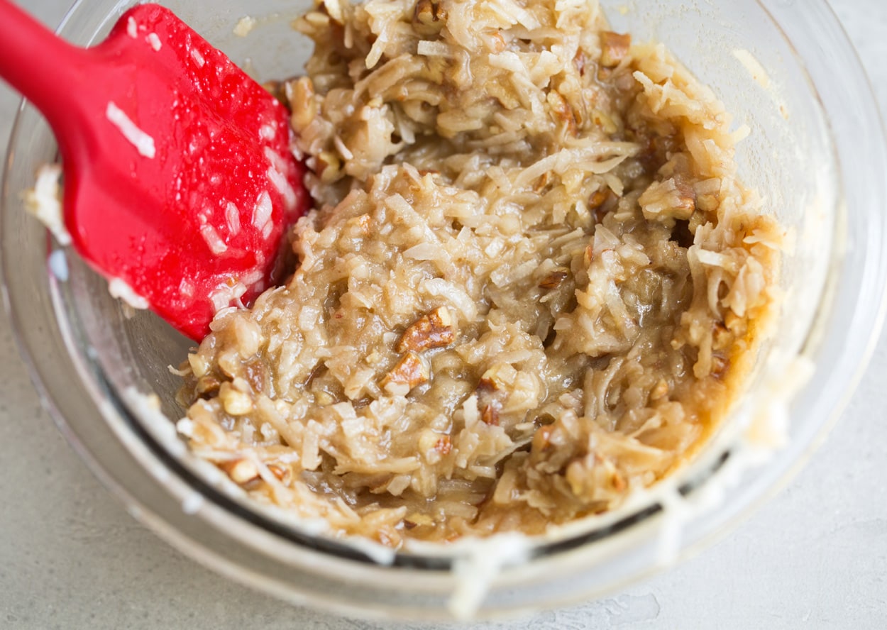 oatmeal cake coconut pecan topping