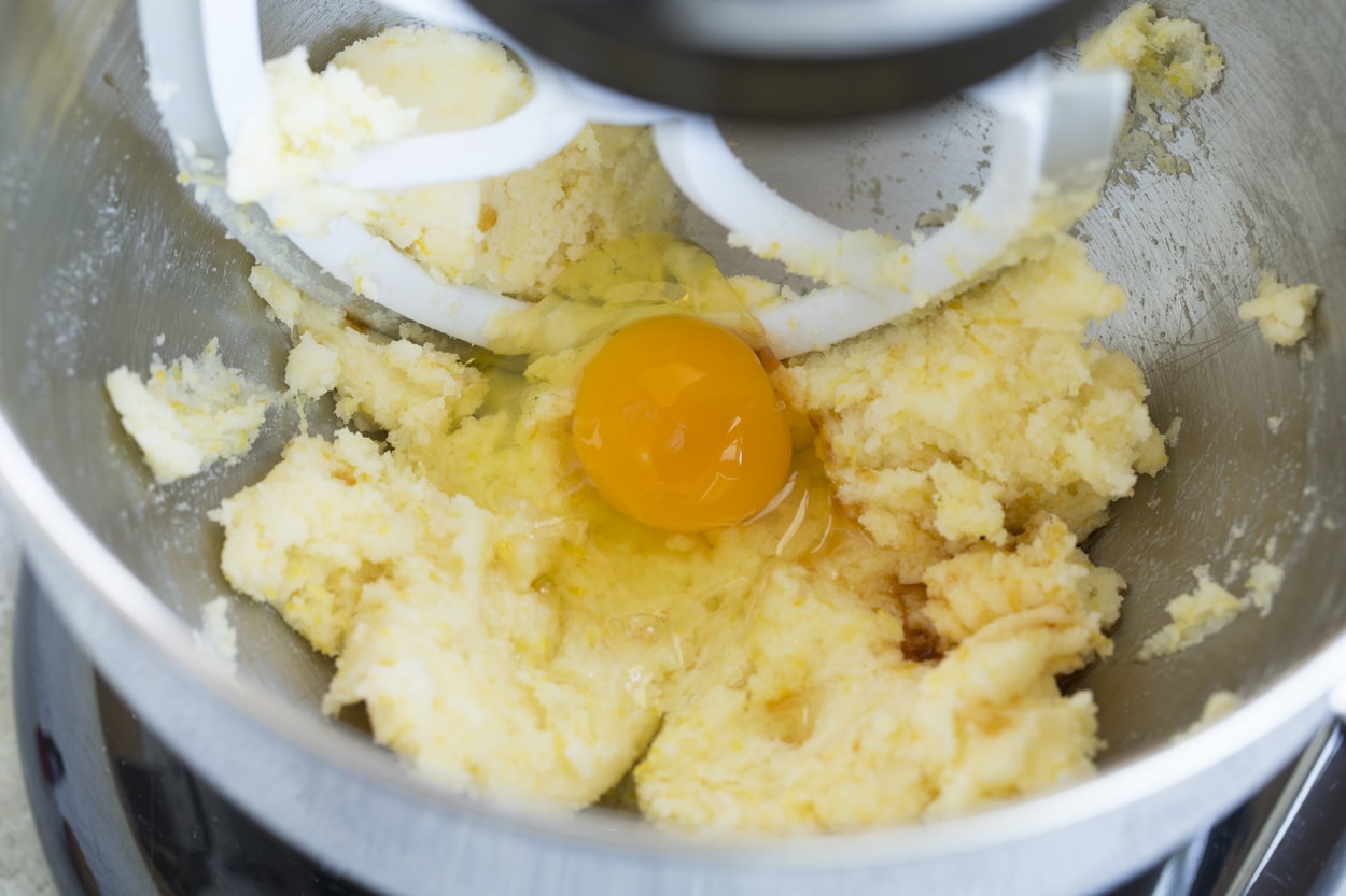 Lemon Poppy Seed Ricotta Cookies