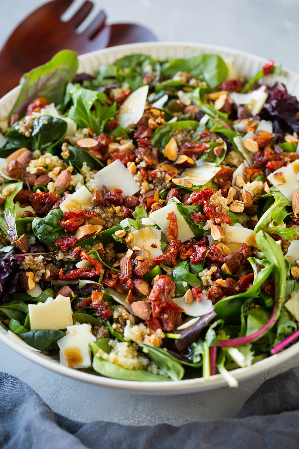 Sun Dried Tomato Quinoa Salad
