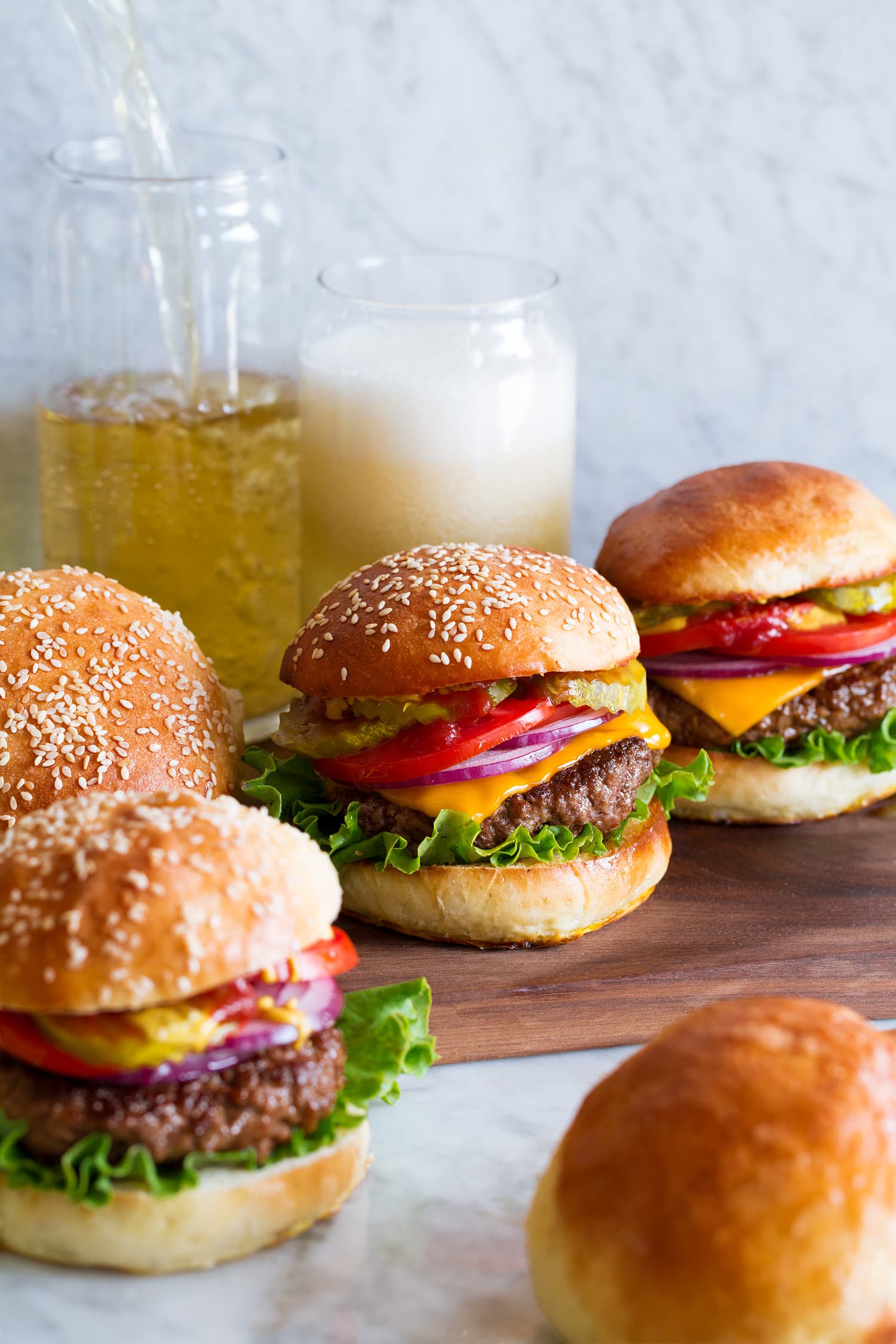 Hamburgers Three assembled hamburgers.