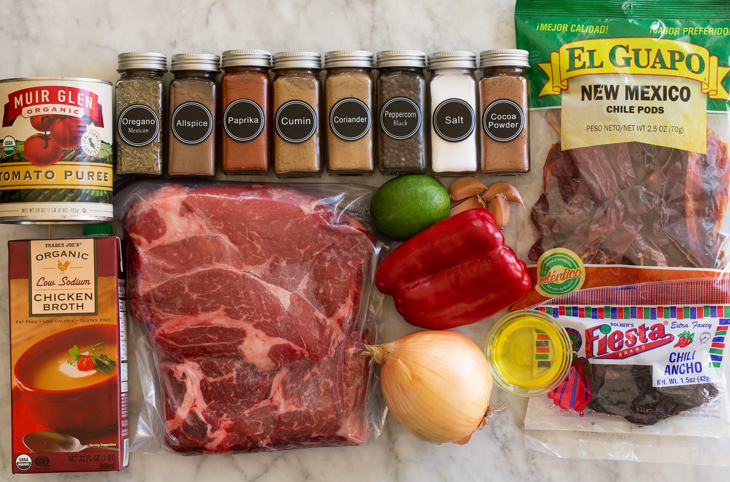 Chili con Carne Ingredients used to make chili con carne from scratch.