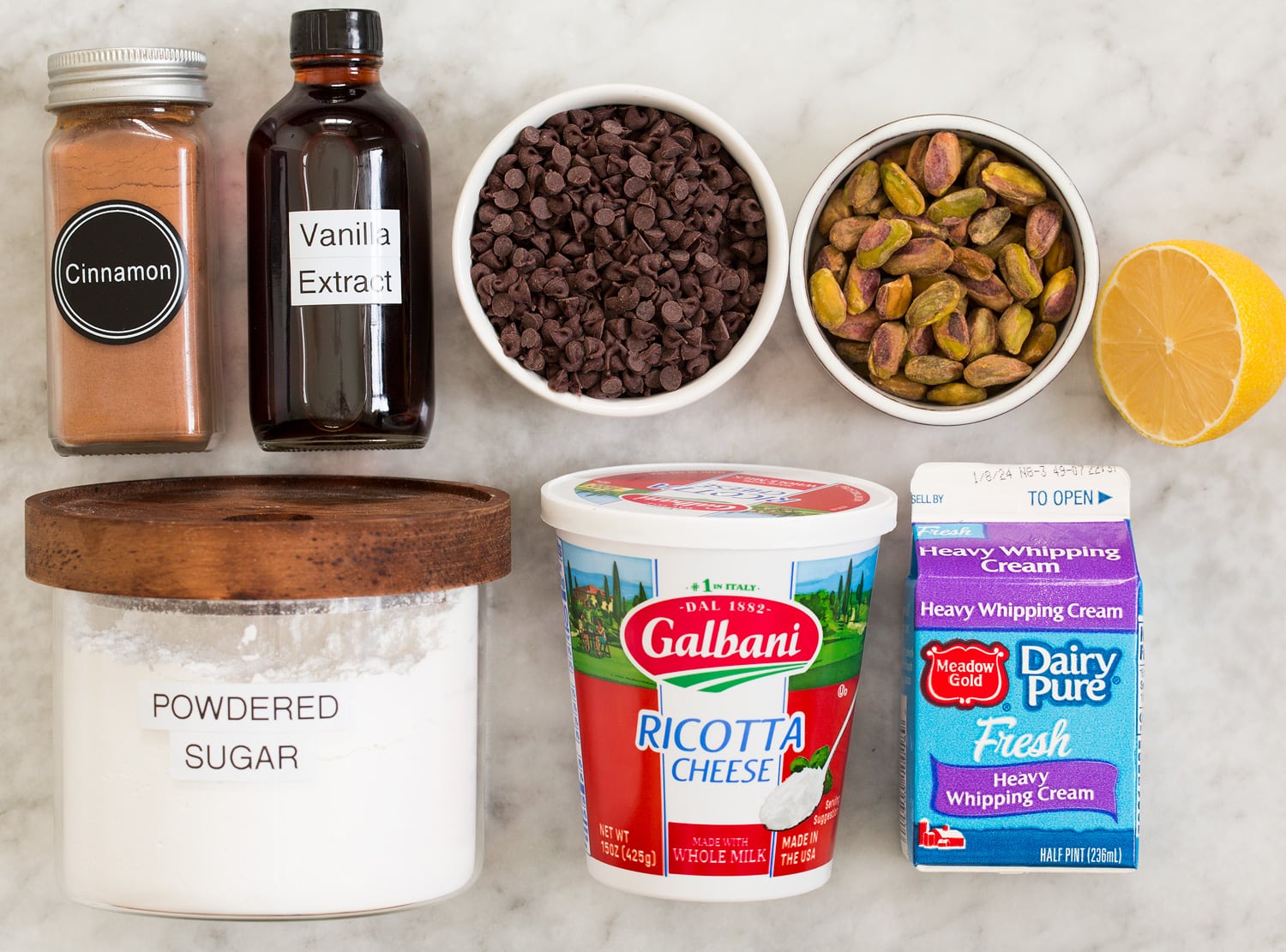 Ingredients needed to make cannoli dip.