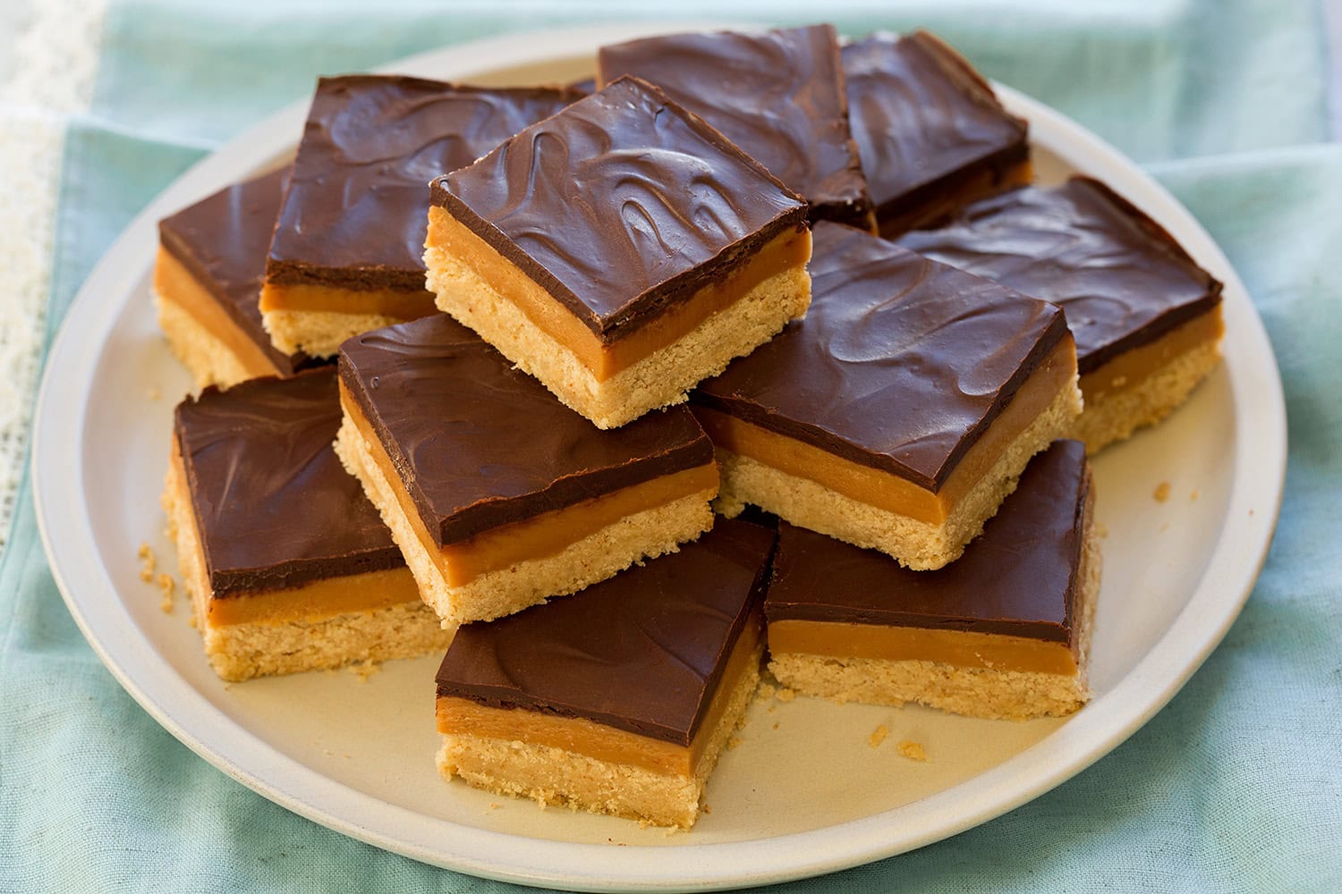 Completed millionaire's bars cut into squares.